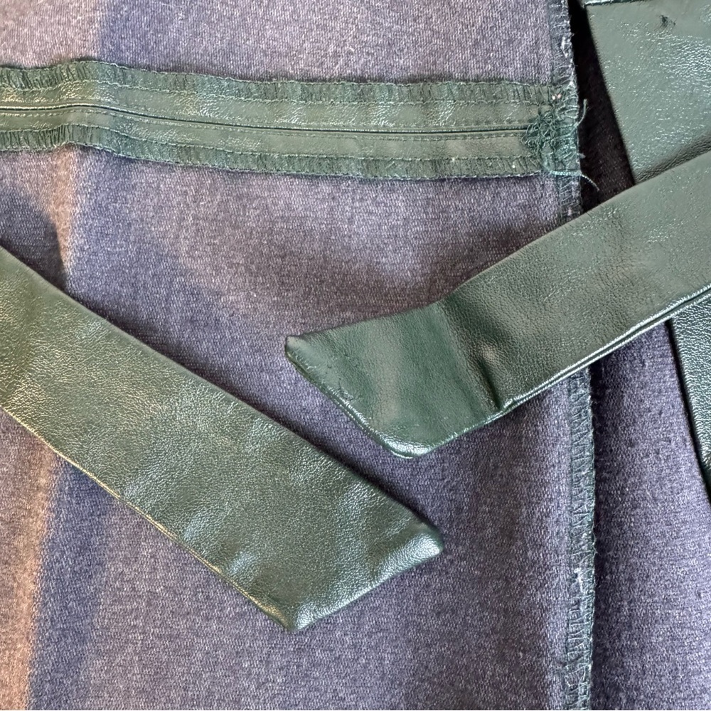 Lulus Daydream With Me Forest Green Vegan Leather Wrap Mini Skirt Size L - Picture 7 of 14